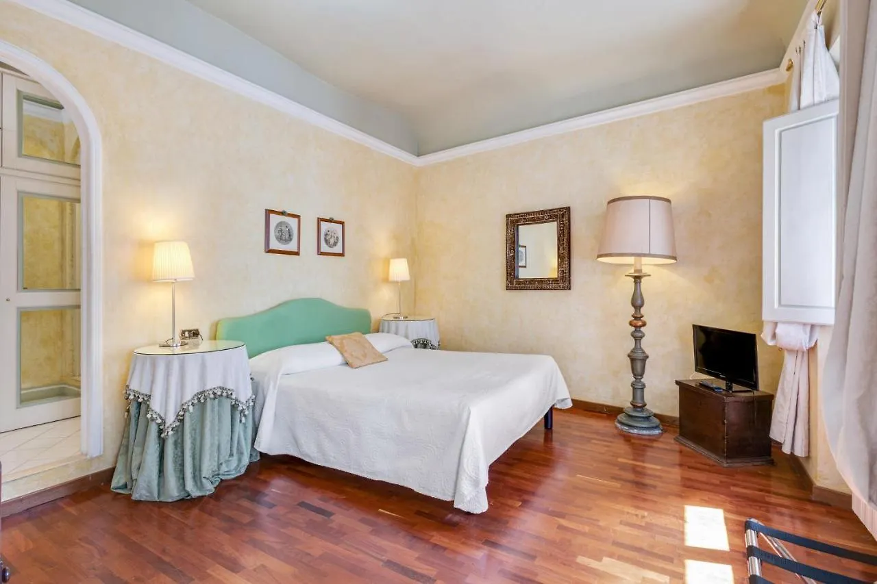 Pietre Dure Apartment Florence Italy