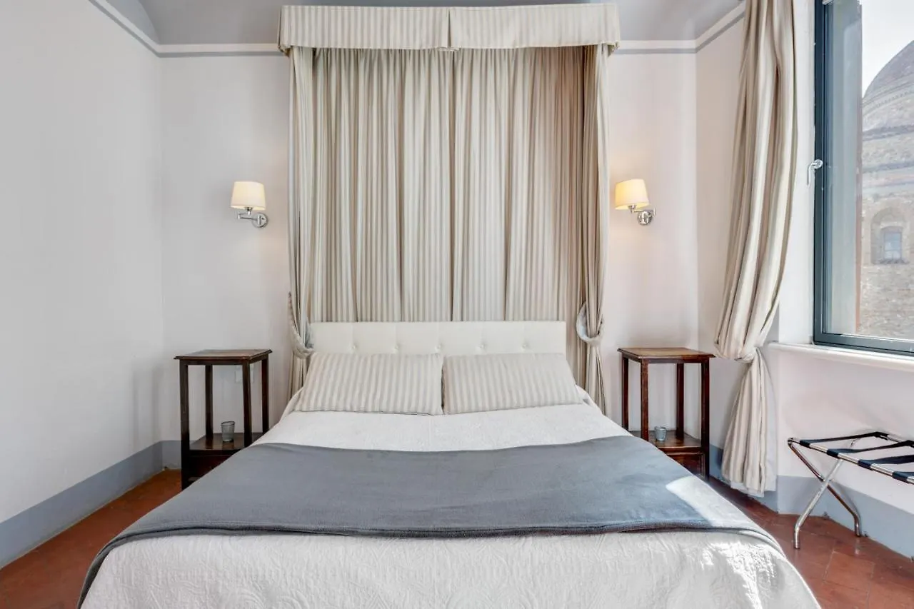 Pietre Dure Apartment Florence Italy